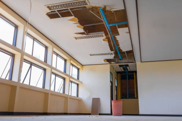 Sewage cleanup and water damage restoration in South Gate, CA